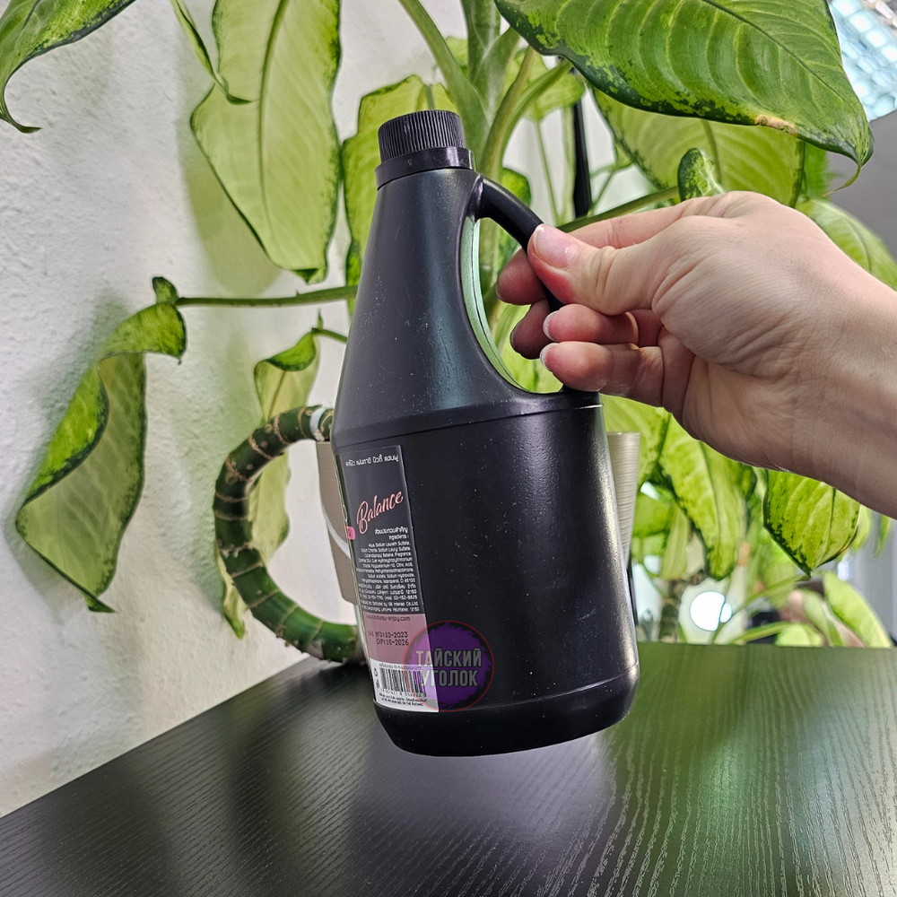 Шампунь для волос Carebeau Сакура 1000 мл.