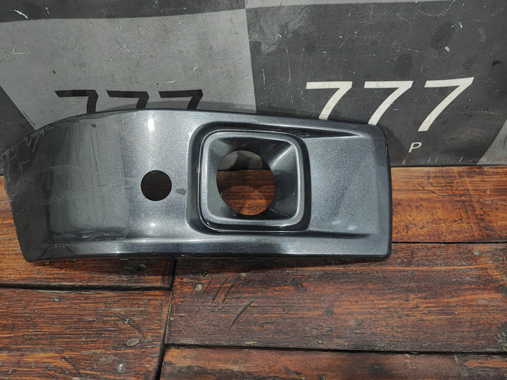 Накладка переднего бампера правая Tank 300 21-нв Б/У Оригинал 2803436XKM01A