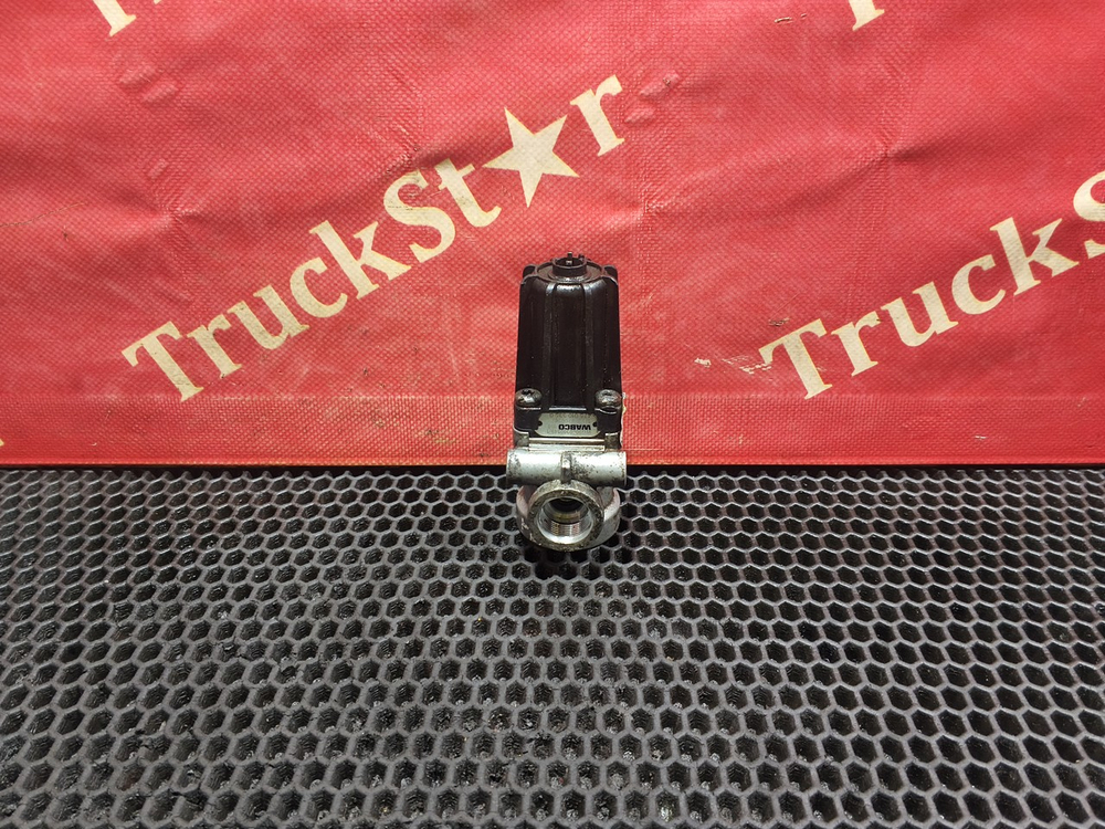 Клапан тормозной 2022г.