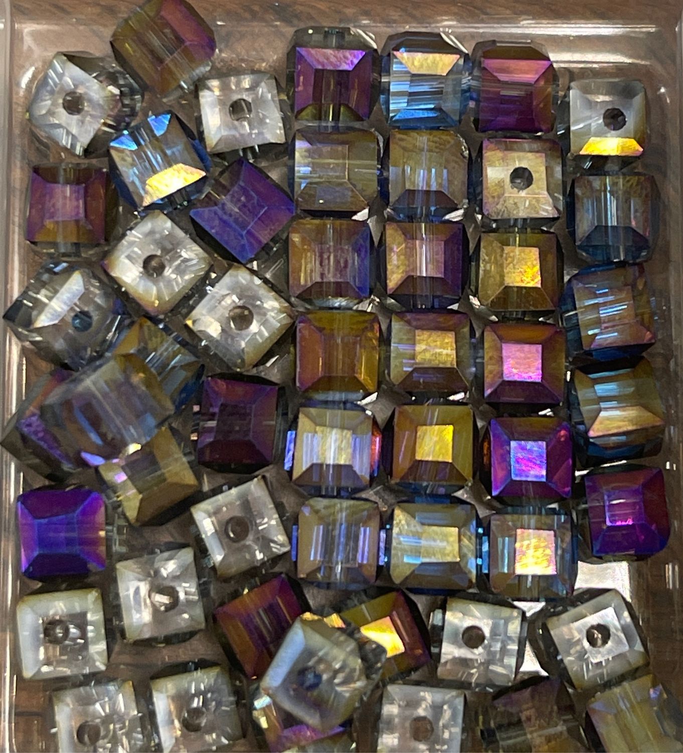 бусина кубическая 6мм цвет фиолетово-серый