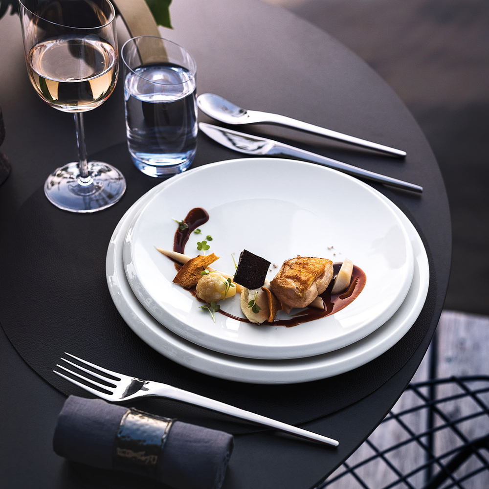 Villeroy & Boch Тарелка для завтрака NewMoon 24 см 10-4264-2640
