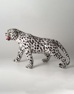 Boxer Статуэтка "Снежный Барс"