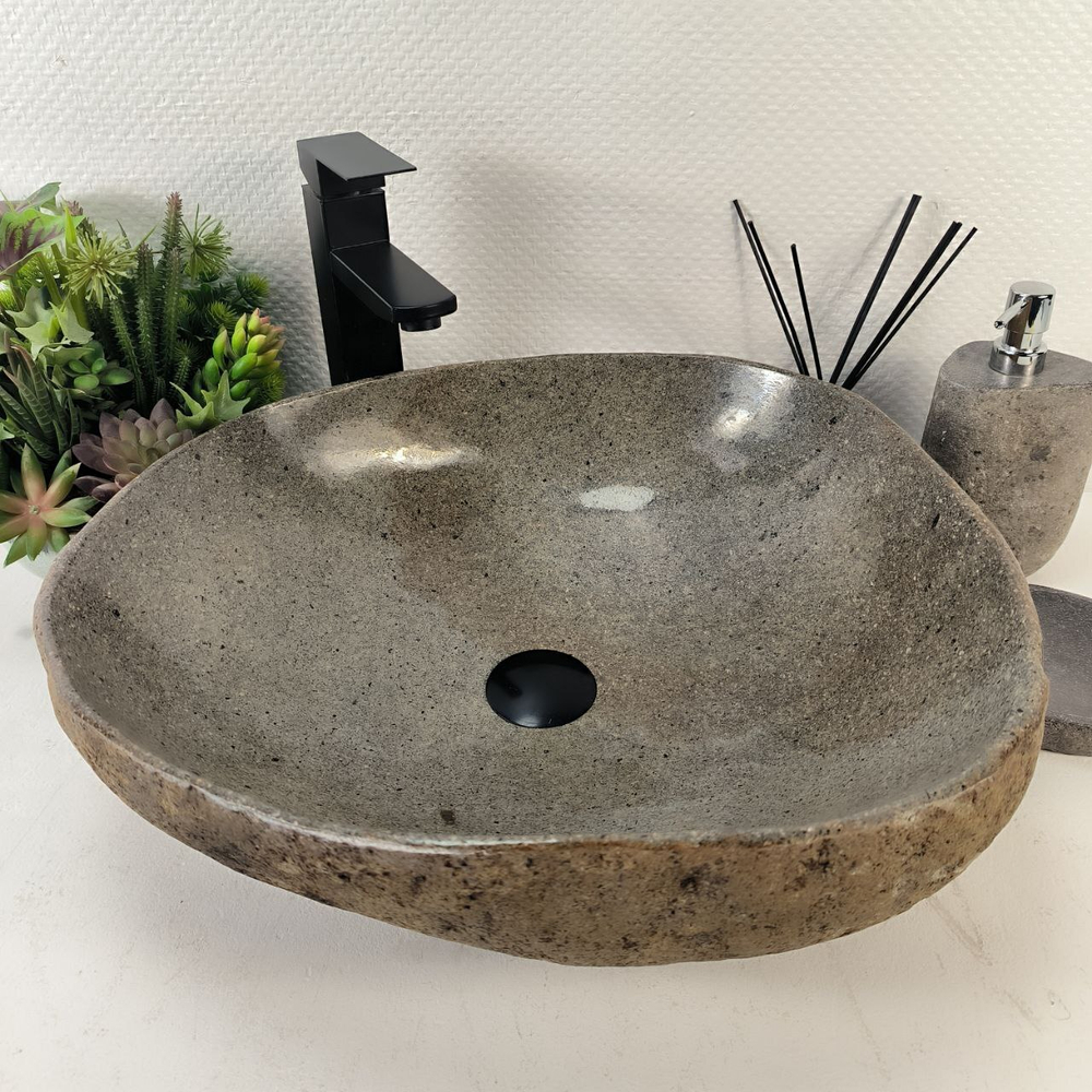 Раковина из речного камня RS-65259 48*45*15 0862