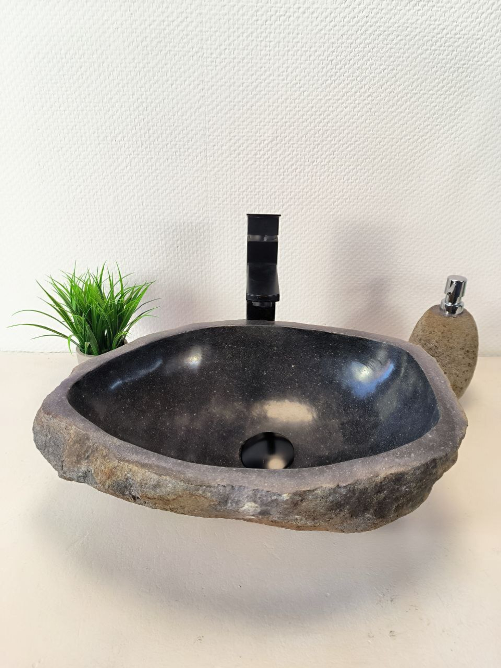 Раковина из речного камня RS-65962 45х34х15 из натурального камня