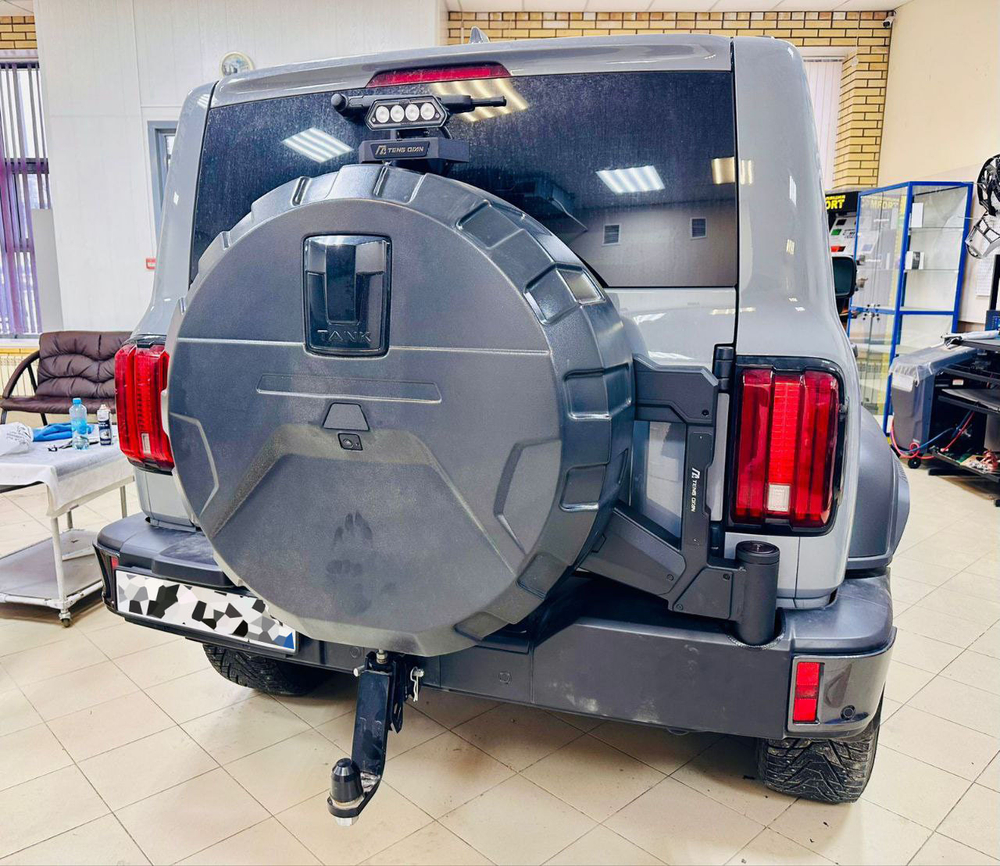 Дополнительный стоп/задний ход Tank 300