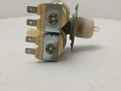 WF8590NFW кт62 Клапан подачи воды для стиральной машины Samsung DC62-00024F б/у