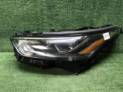 Битая Фара левая Toyota Highlander 4 U70 19-нв LED