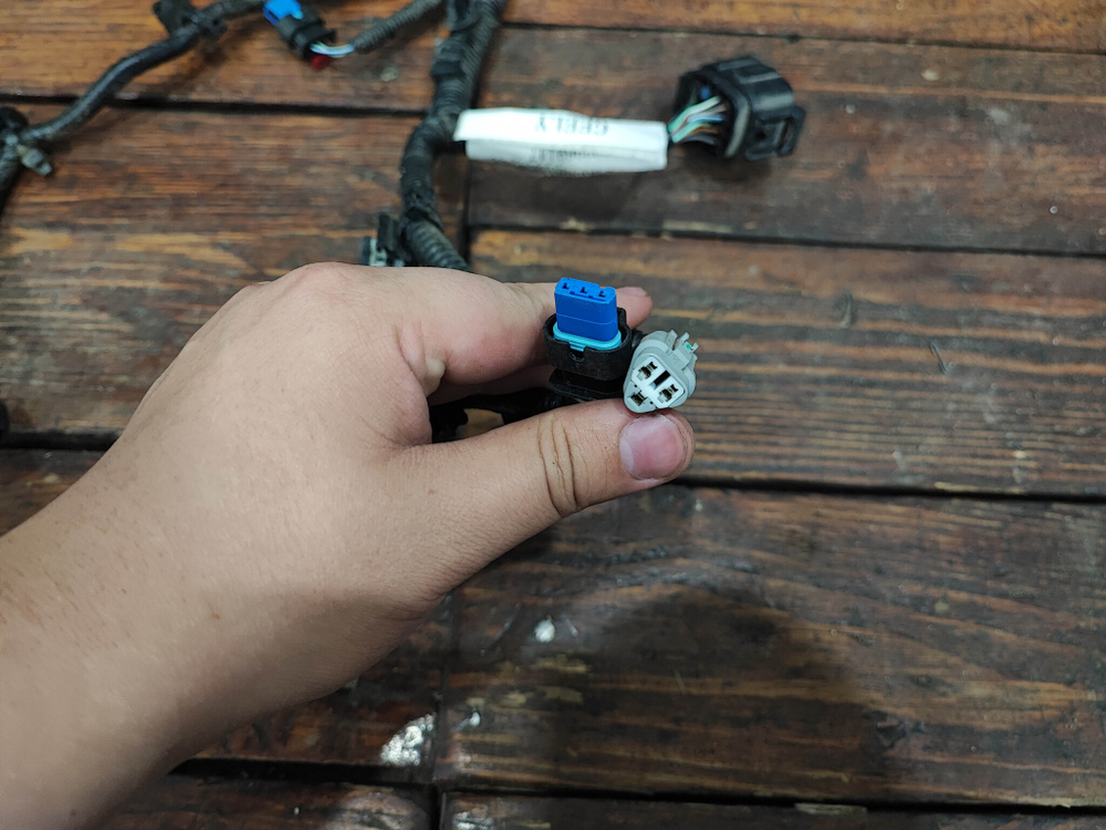 Проводка заднего бампера Geely Tugella 19-нв Б/У Оригинал 7035056400