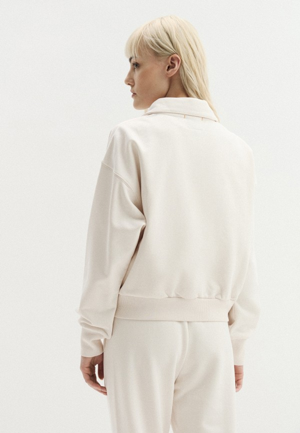 Костюм жен. Parajumpers ZENDAYA KRYZIA 0281 бежевый