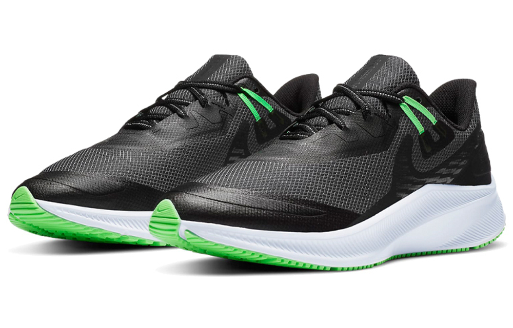 Кроссовки Nike Quest 3 Shield