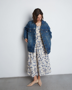 Джинсовая куртка синий