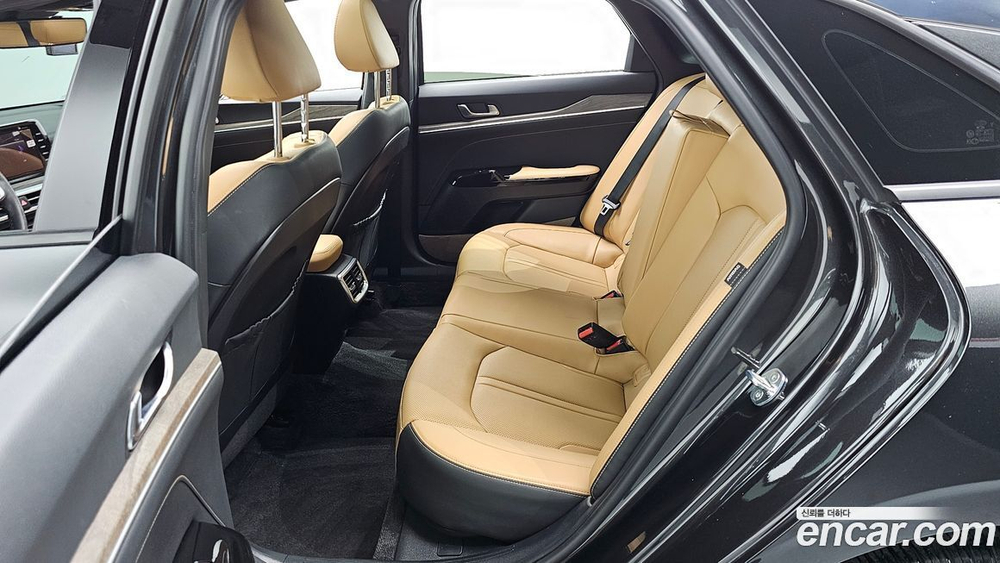 Kia K5 (Optima) 3 Generation 1.6 Turbo (09.2020)
