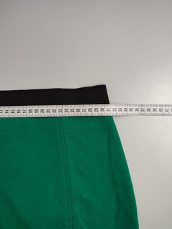 Юбка зеленая 40 размер
