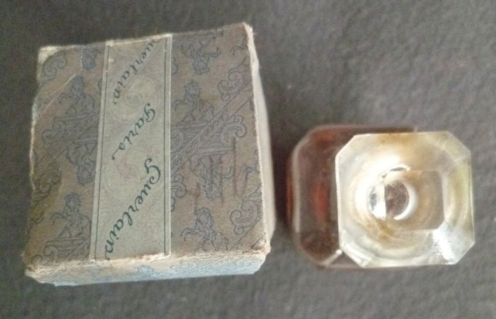 Guerlain Cuir de Russie