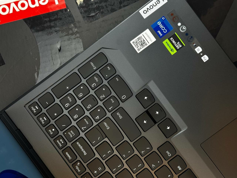16" Ноутбук Игровой Lenovo Legion 5 Pro 16IRX8, 2560 × 1600 IPS 240 Hz, Core i7-13700HX 4,9ГГц, Nvidia GeForce RTX 4060 8 Gb 140Watt, RAM 16 DDR5, 512Gb SSD