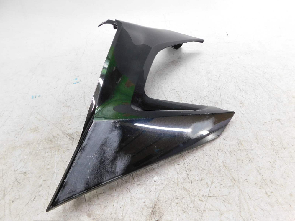 Пластик боковой левый Honda NC700 RC63 64395-MGS-D300,
