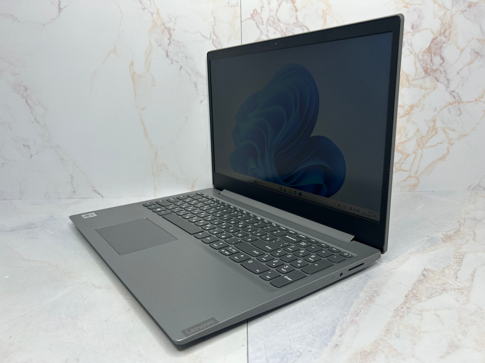 Ноутбук Lenovo IdeaPad S145-15IIL Конфигурация: Intel Core i3 1005G1 1.2ГГц/4ГБ/256ГБ SSD/Intel UHD Graphics/15.6 " 1920х1080; TN/Windows 11/B1
