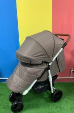 Коляска детская "VEGA Trends" RA057 Lines brown (2021)