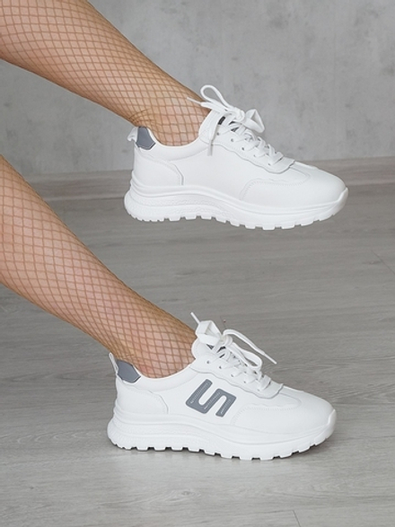 Кроссовки женские демисезонные