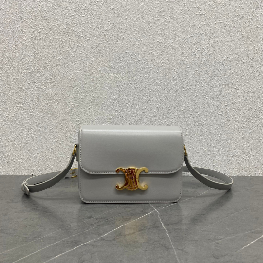 Celine Teen Triomphe Bag 18 cm