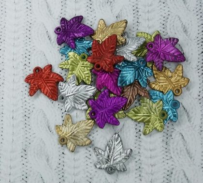 Купить оптом 051-4990 Подвеска пластиковая 