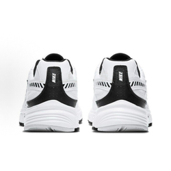 Nike Initiator