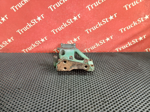 Кронштейн генератора