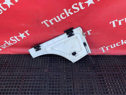 Крышка инструментального ящика правого 2024г