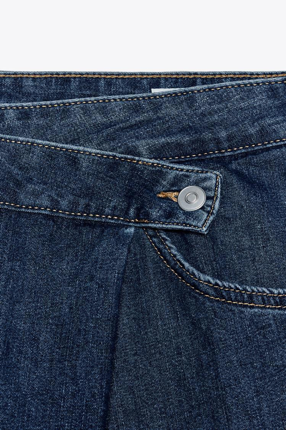 ZARA ДЖИНСЫ ОВЕРСАЙЗ С ВЫСОКОЙ ПОСАДКОЙ И КОСЫМ РЕМНЕМ, МОРСКОЙ СИНИЙ