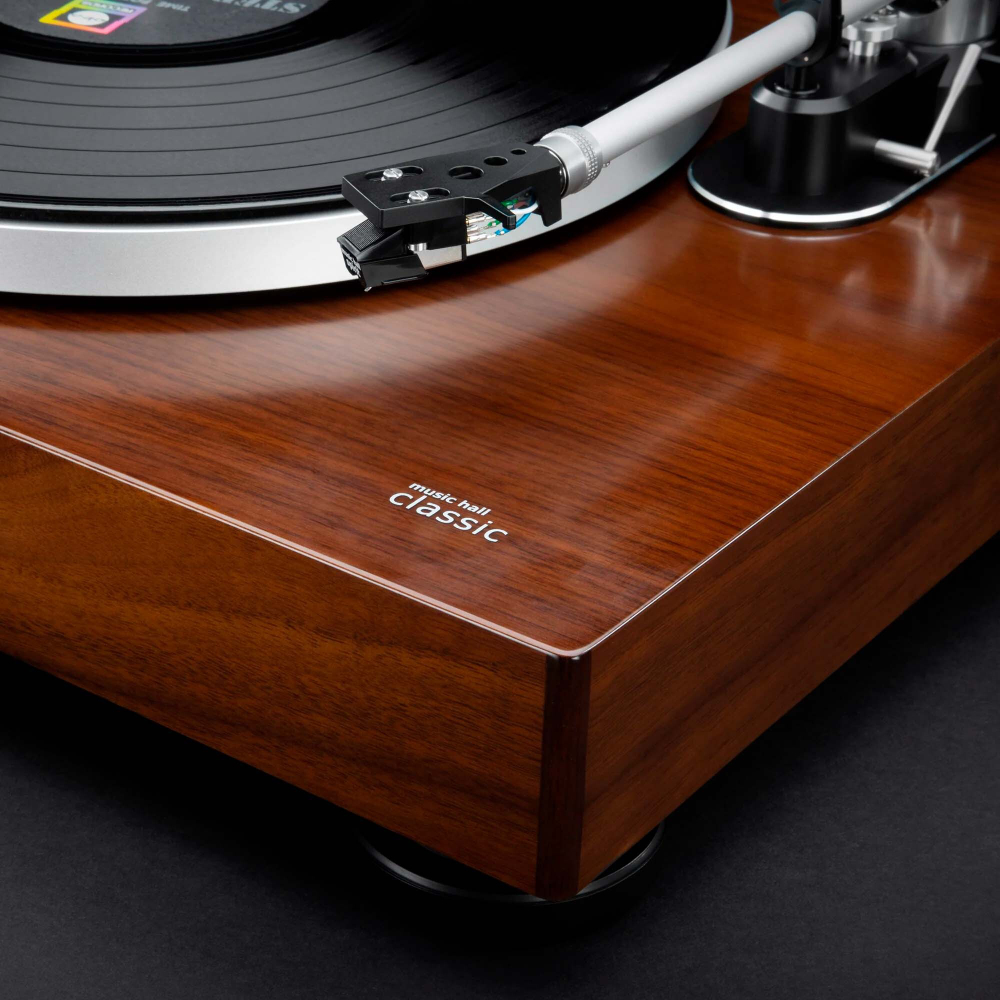 Проигрыватель винила Music Hall Classic Walnut