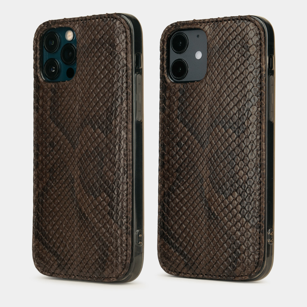 Накладка для iPhone 12/12Pro из кожи питона, темно-коричневого цвета