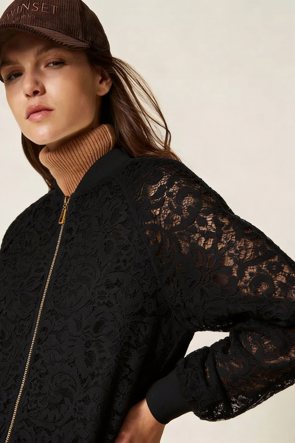 Lace sweatshirt with zip Woman