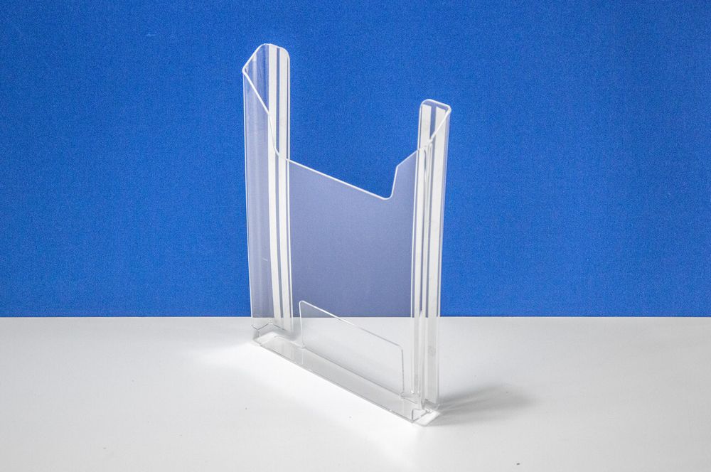 Карман буклетница А4 (акрил, на скотч) верт