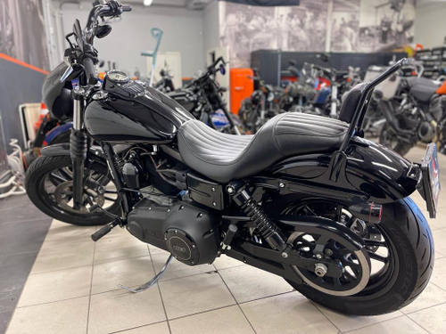 Dyna Street Bob, Harley-Davidson (2009)