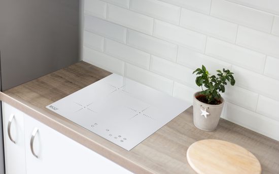 Индукционная варочная панель RICCI DCL-B35401W