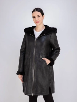 Дубленка зимняя натуральная с капюшоном
