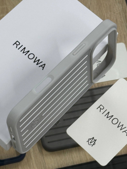 Чехол на iPhone 17 Pro Max Rimowa