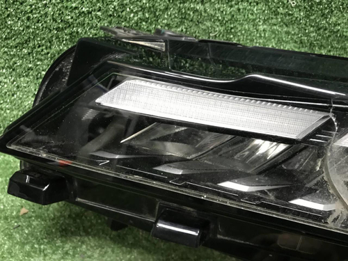 Битая Фара левая Geely Coolray (2023-н.в.) LED