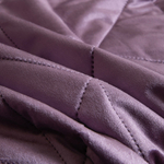 Велюровое покрывало в клетку и две наволочки OVL042