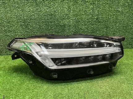 Фара правая Volvo XC90 2 (2014-2019) LED