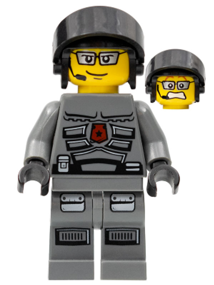 Минифигурка LEGO sp094 Офицер 1