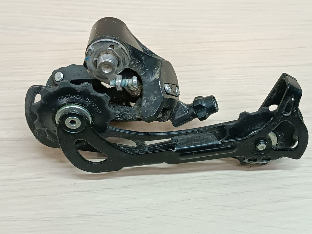 Переключатель на велосипед Shimano Acera RD-M380 (задний) z019