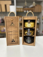 Корпоративный подарочный набор с брендированием в деревянном ящике с медом и чаем
