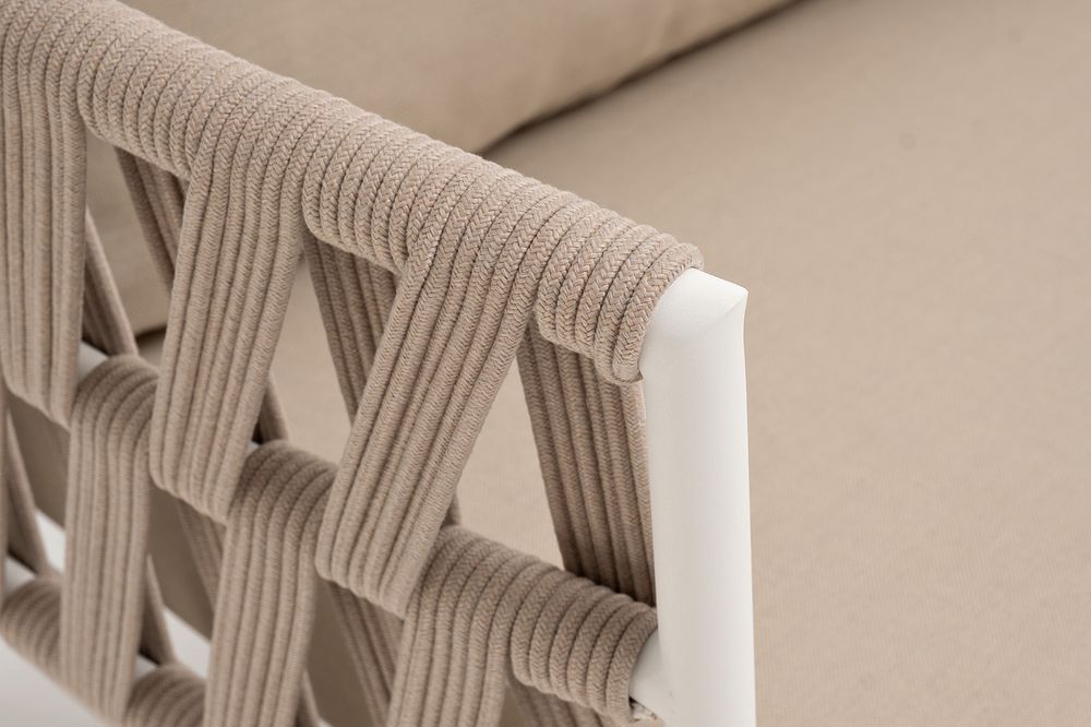 "Диего" диван 2-местный плетеный из роупа, каркас алюминий белый муар, роуп бежевый круглый, ткань бежевая 15052