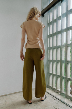 ZARA ТРИКОТАЖНЫЙ ТОП С ВЫРЕЗАМИ И БУСИНАМИ, ПУДРОВЫЙ