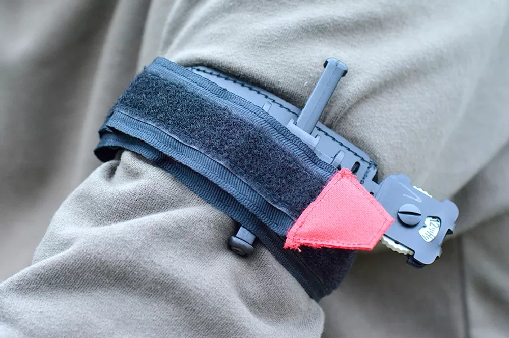 Жгут кровоостанавливающий Медплант ЖК-01 с лентой для фиксации времени вид 1 турникетный