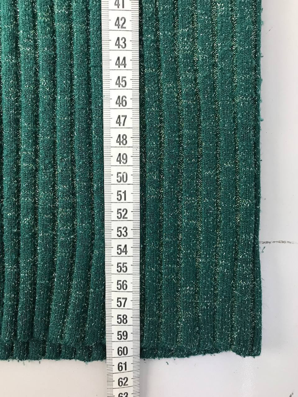 Свитер зеленый 44 размер