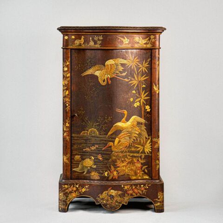 Винтаж: Антикварный комод «Журавли»