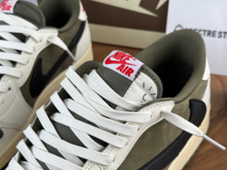Nike Air Jordan 1 Low Travis Scott OG SP Medium Olive