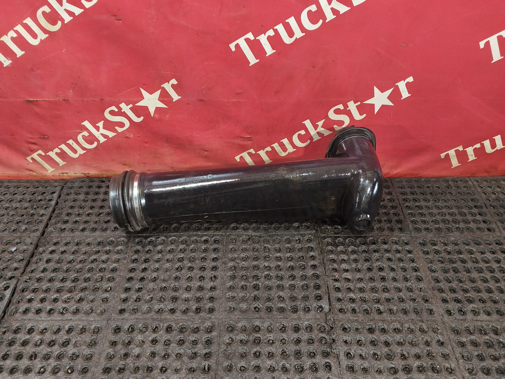 Патрубок воздушного фильтра